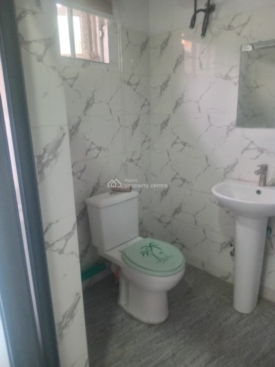 a Luxurious Furnished Apartment with Studio Kitchen and 24hours Light, Paradise 3 Estate Chevron Drive, Lekki, Lagos, Self Contain (single Rooms) for Rent