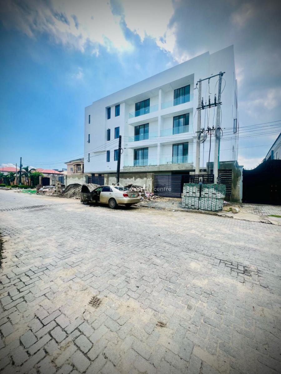 Exclusive 2 Bedroom Apartment Plus Gym,pool, Elevator, Inbuilt Speaker, Victoria Island (vi), Lagos, Flat / Apartment for Sale