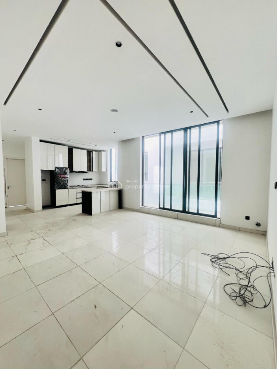 Exclusive 2 Bedroom Apartment Plus Gym,pool, Elevator, Inbuilt Speaker, Victoria Island (vi), Lagos, Flat / Apartment for Sale