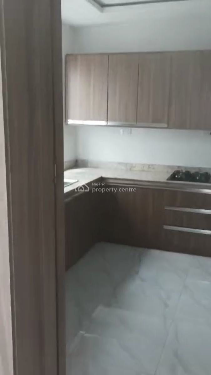 Fully Serviced 4 Bedroom Terrace House with Bq, Off Admiralty Way, Lekki Phase 1, Lekki, Lagos, Terraced Duplex for Rent