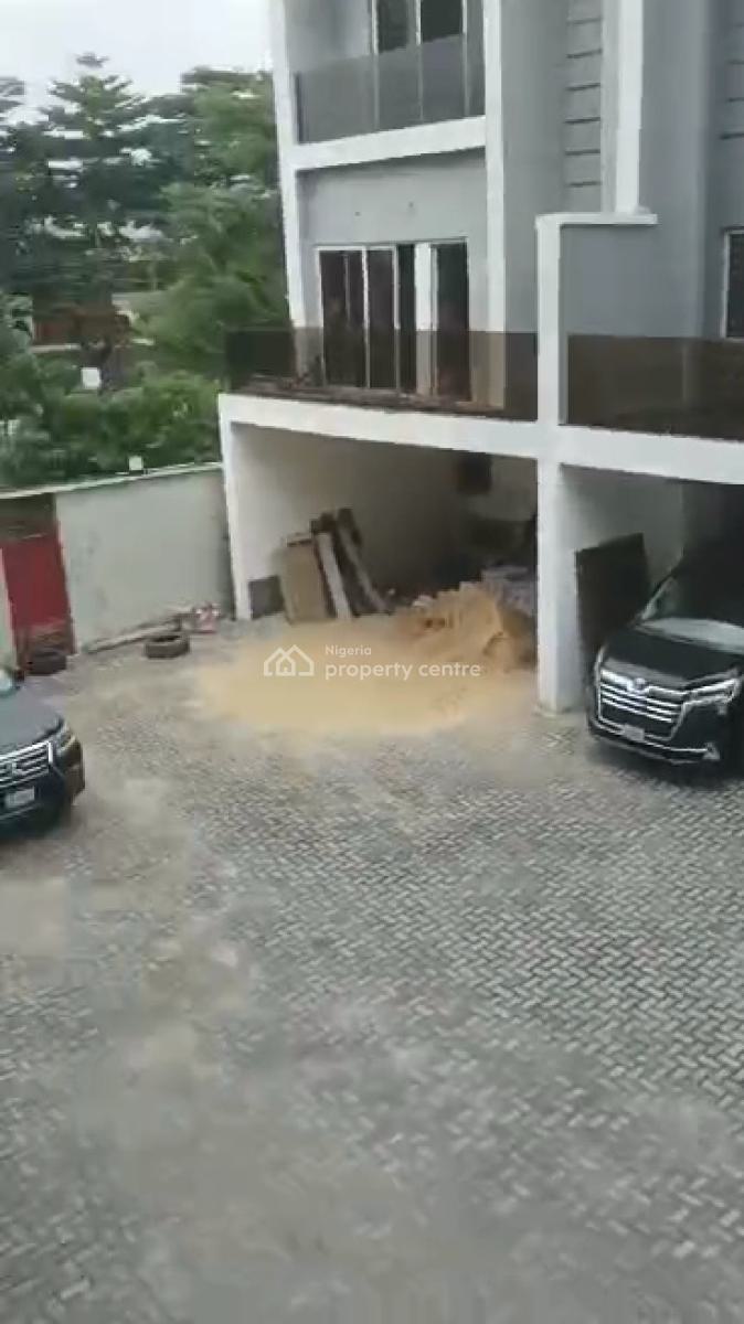 Fully Serviced 4 Bedroom Terrace House with Bq, Off Admiralty Way, Lekki Phase 1, Lekki, Lagos, Terraced Duplex for Rent