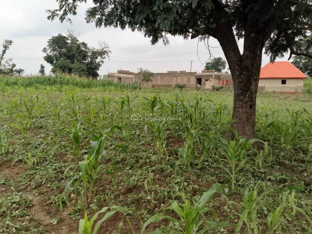 1 Hectares Facing Express Way Available, Keffi, Nasarawa, Mixed-use Land for Sale