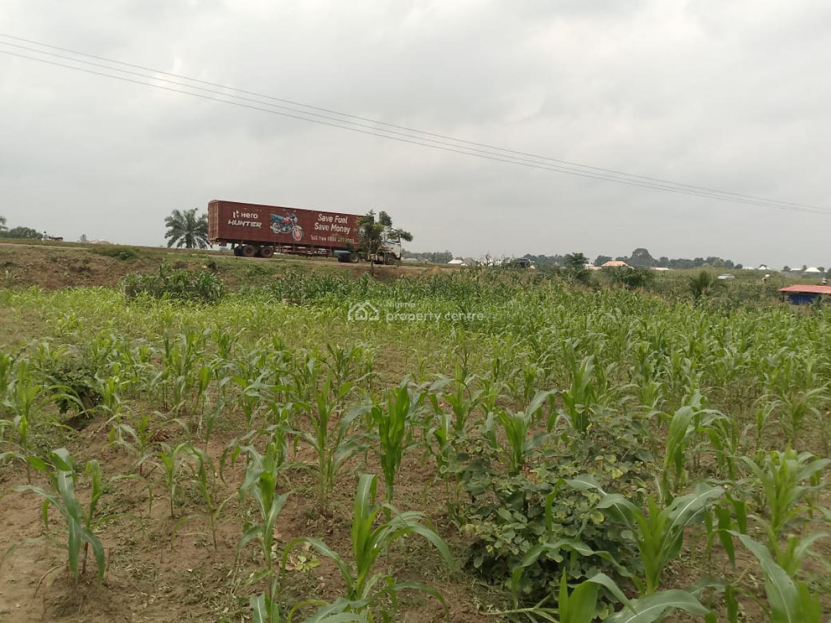 1 Hectares Facing Express Way Available, Keffi, Nasarawa, Mixed-use Land for Sale