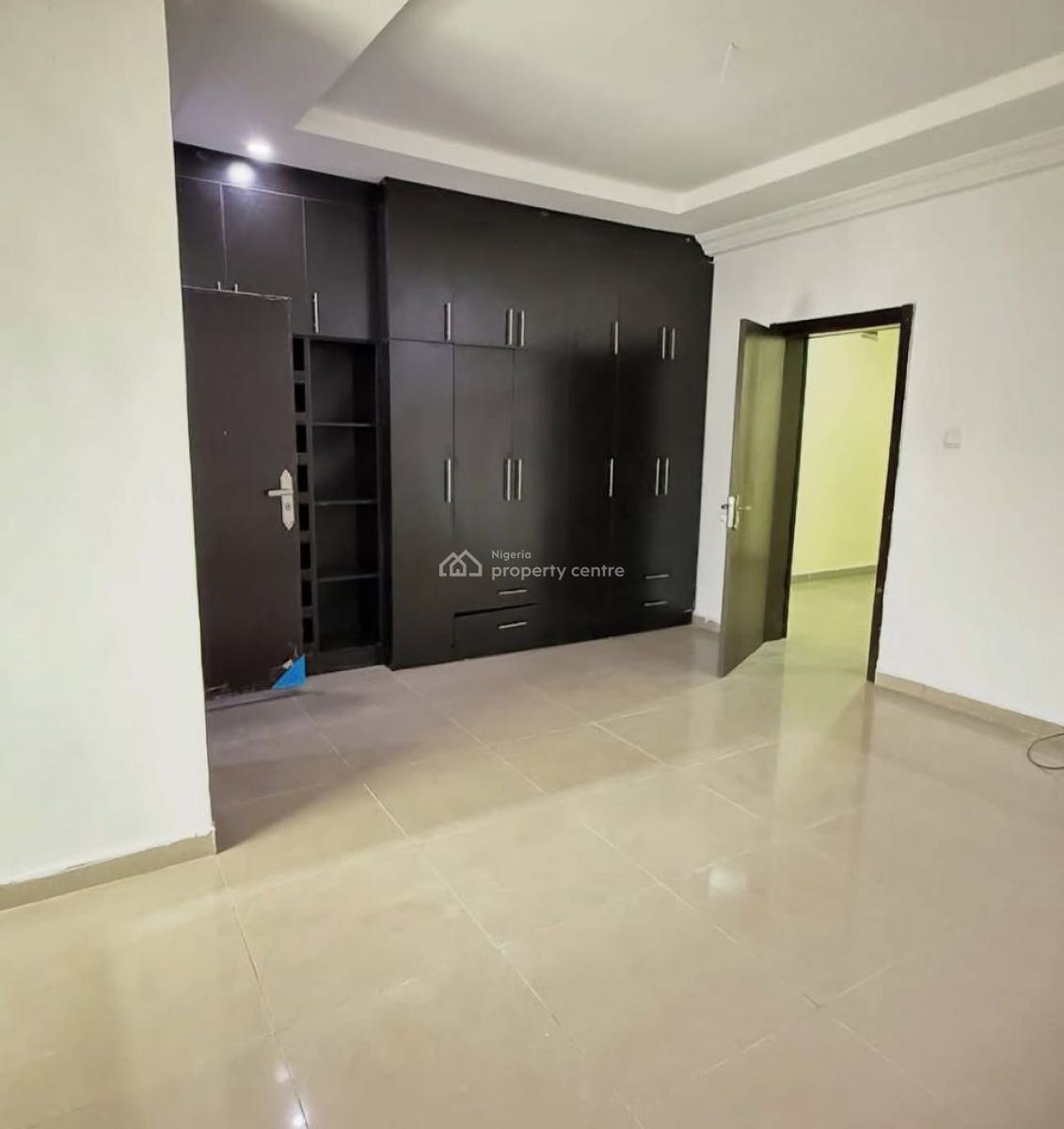 4 Bedrooms Terrace Duplex with a Bq, Guzape District, Abuja, Terraced Duplex for Rent