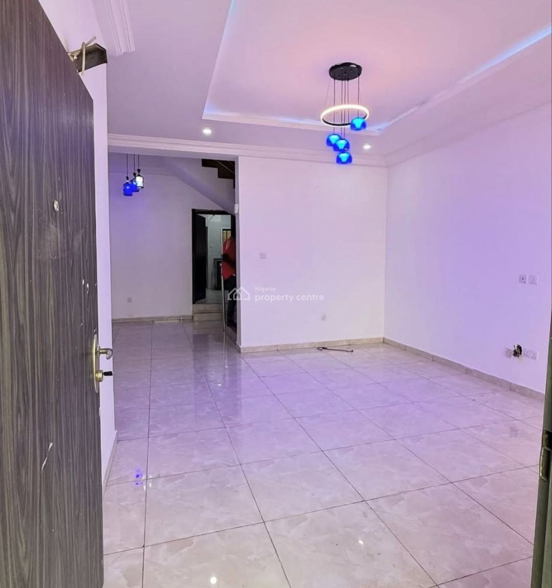 4 Bedrooms Terrace Duplex with a Bq, Guzape District, Abuja, Terraced Duplex for Rent