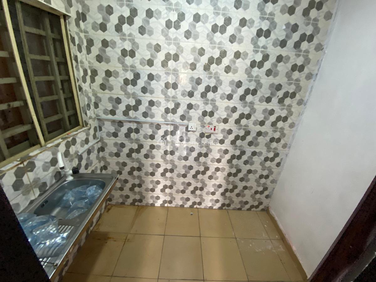 Lovely Miniflat, Old Yaba Road, Adekunle, Yaba, Lagos, Mini Flat (room and Parlour) for Rent