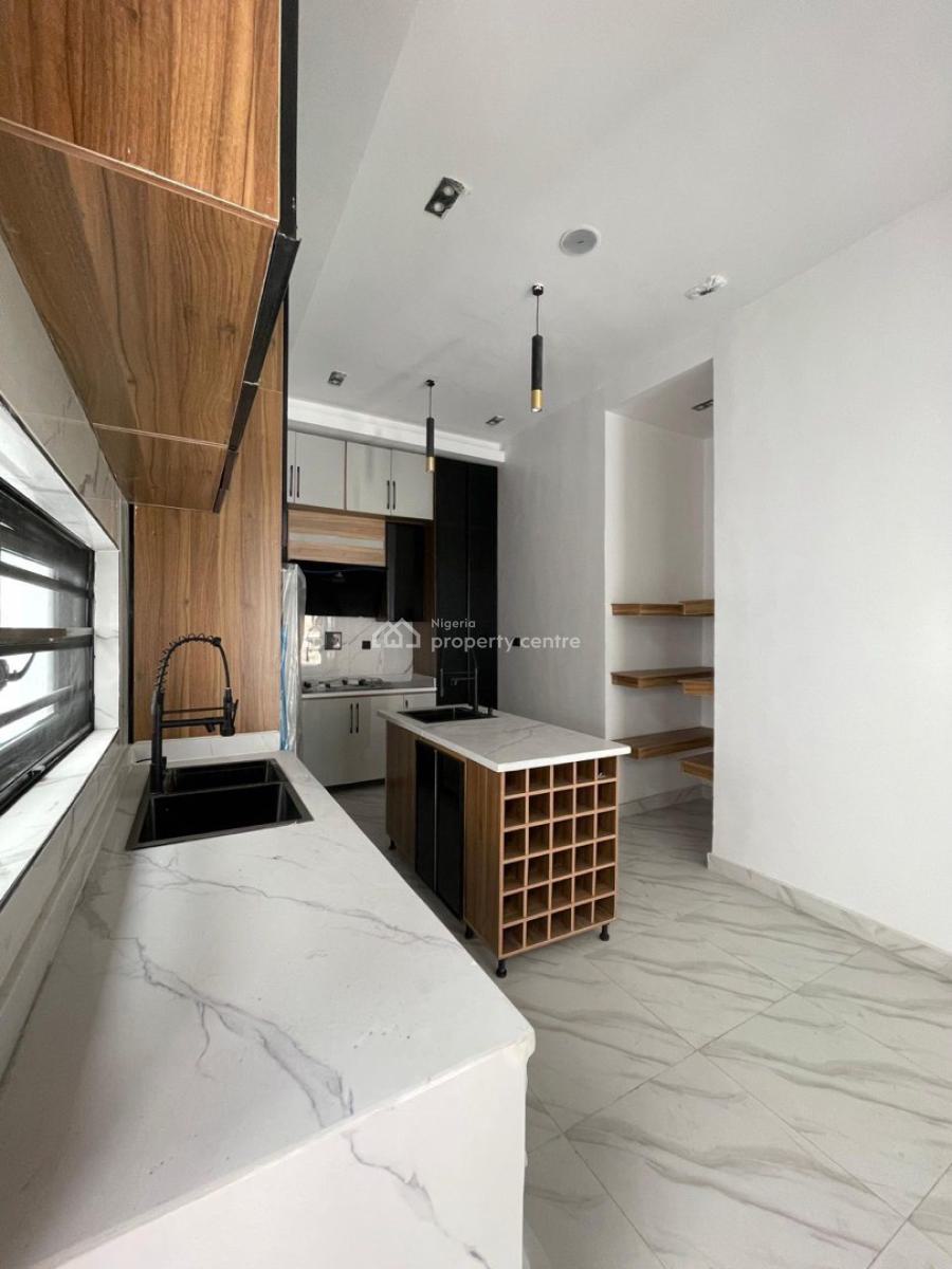 4 Bedrooms Fully-detached Duplex with Bq, 2nd Toll Gate, Lekki, Lagos, Detached Duplex for Sale