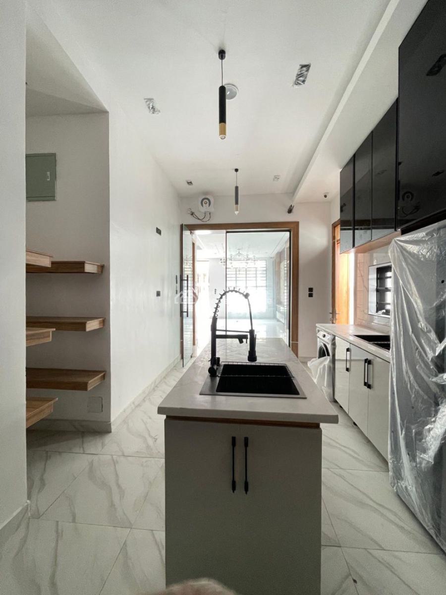 4 Bedrooms Fully-detached Duplex with Bq, 2nd Toll Gate, Lekki, Lagos, Detached Duplex for Sale