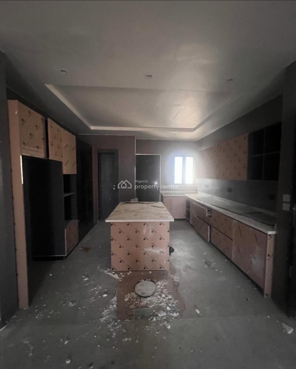 Stunning 3 Bedroom Apartment with Bq, Lekki Phase 1, Lekki Phase 1, Lekki, Lagos, Block of Flats for Sale
