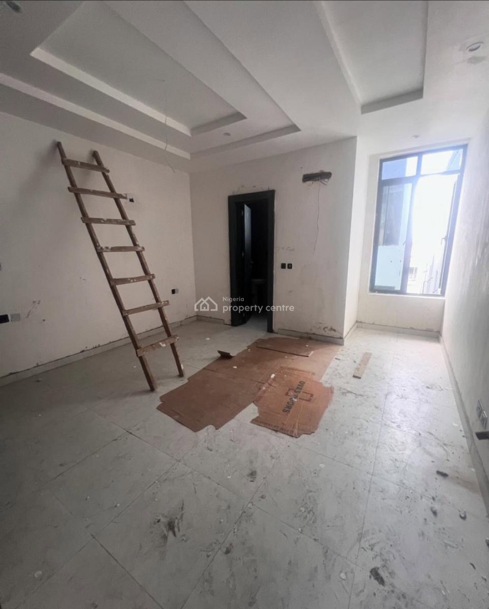 Stunning 3 Bedroom Apartment with Bq, Lekki Phase 1, Lekki Phase 1, Lekki, Lagos, Block of Flats for Sale