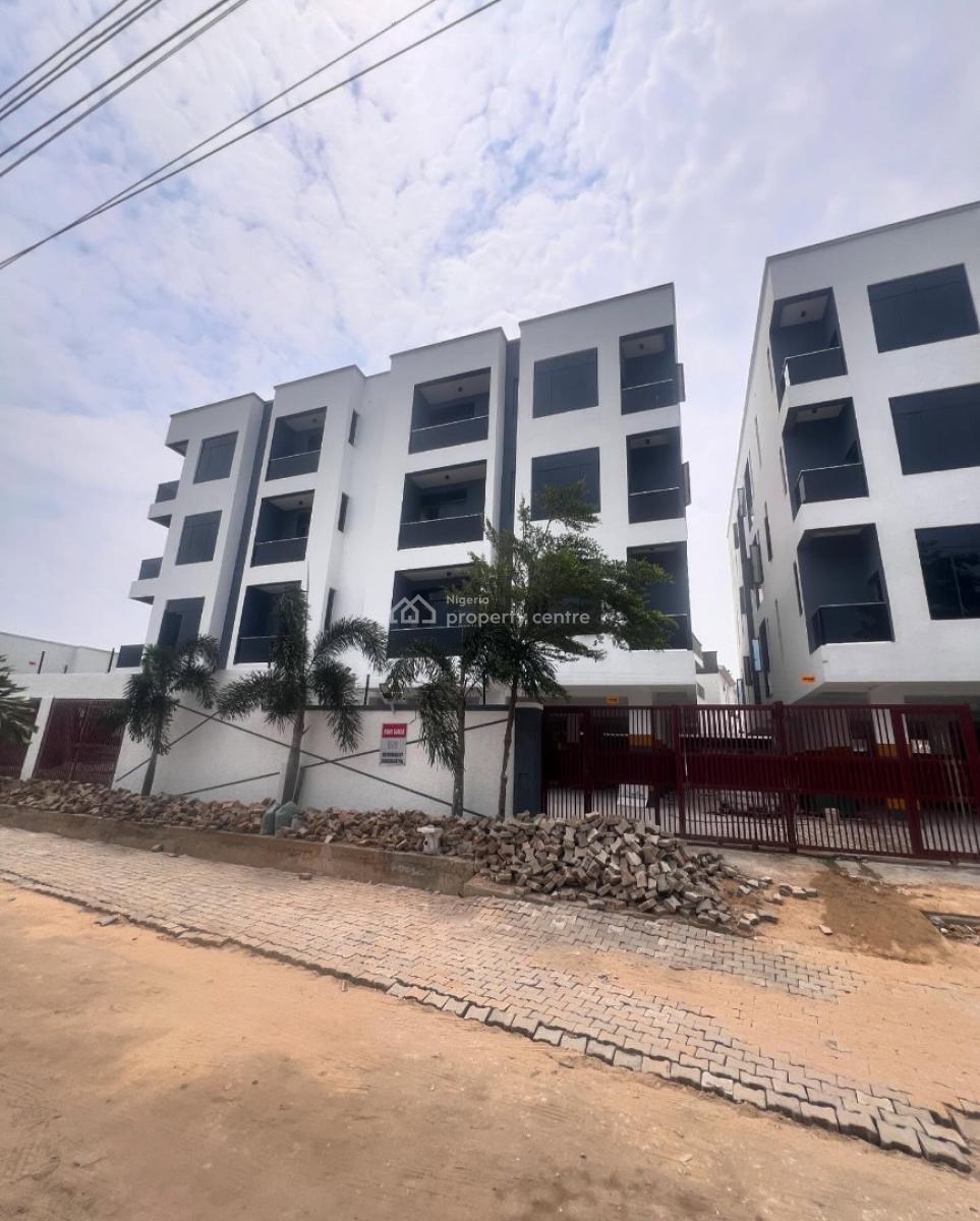 Lovely 2 Bedroom Apartment with Bq, Ologolo, Lekki, Lagos, Block of Flats for Sale