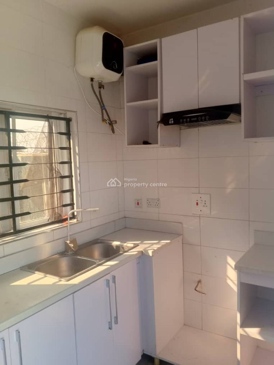 2 Bedroom Bungalow Bq Flat Available for Tenant, Behind Suncity, Galadimawa, Abuja, Detached Bungalow for Rent
