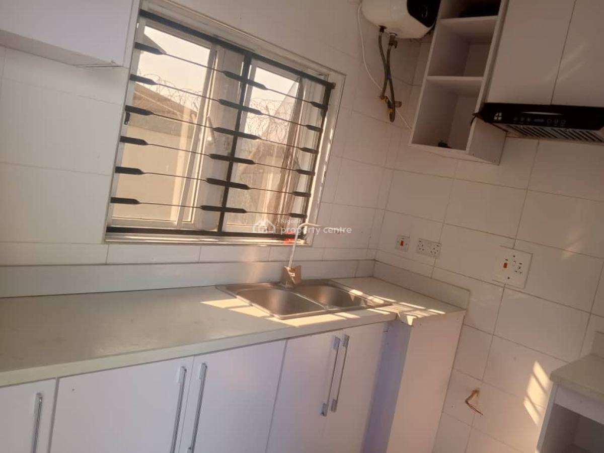2 Bedroom Bungalow Bq Flat Available for Tenant, Behind Suncity, Galadimawa, Abuja, Detached Bungalow for Rent