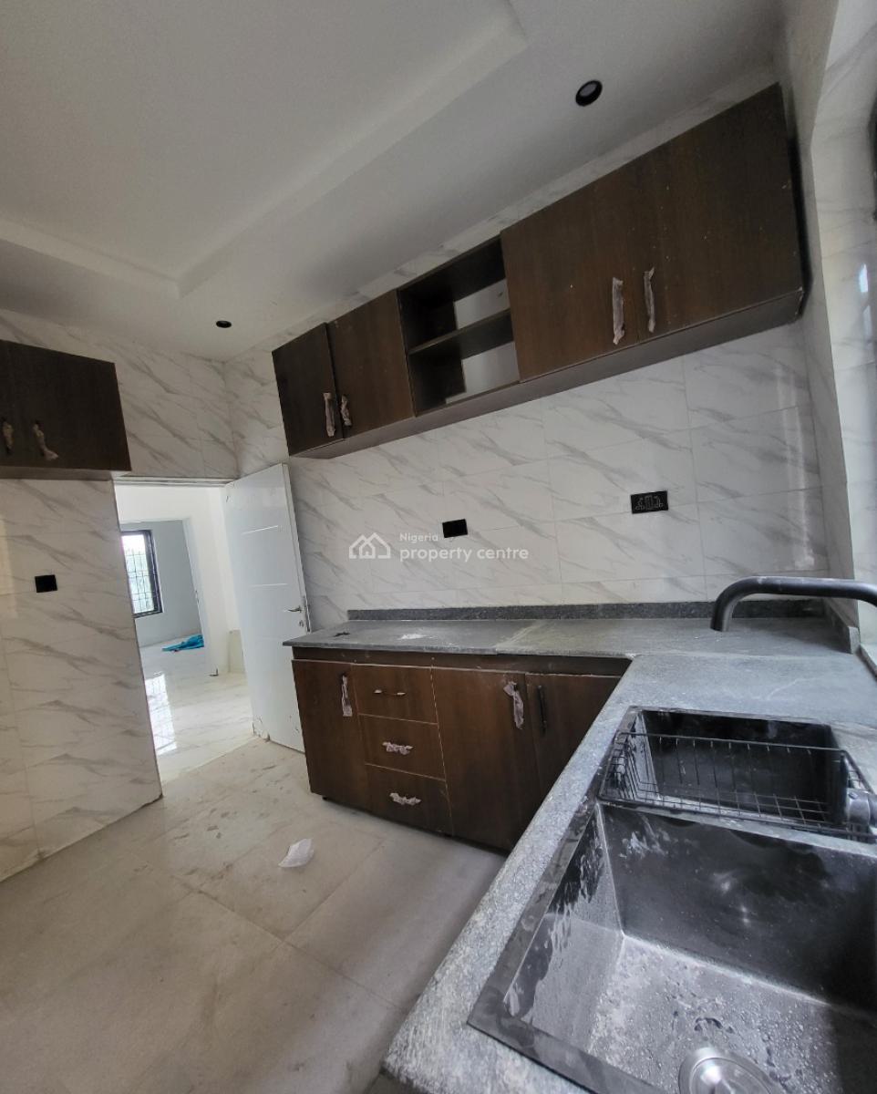 Luxurious Brand New 2 Bedroom Flat, By Old Secteriate, Area 1, Garki, Abuja, Flat / Apartment for Rent