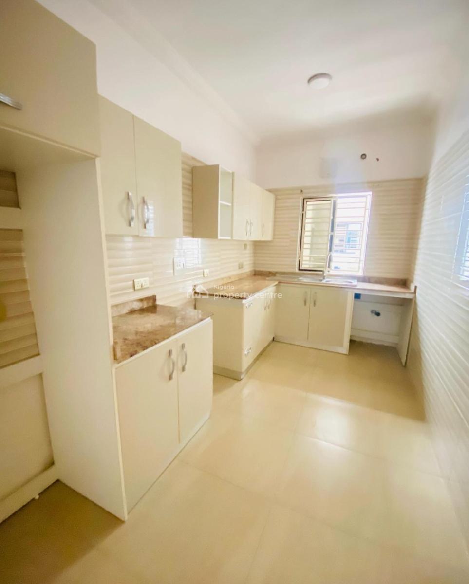 Lovely 2 Bedroom Apartment with Bq, Ikate, Lekki, Lagos, Block of Flats for Sale