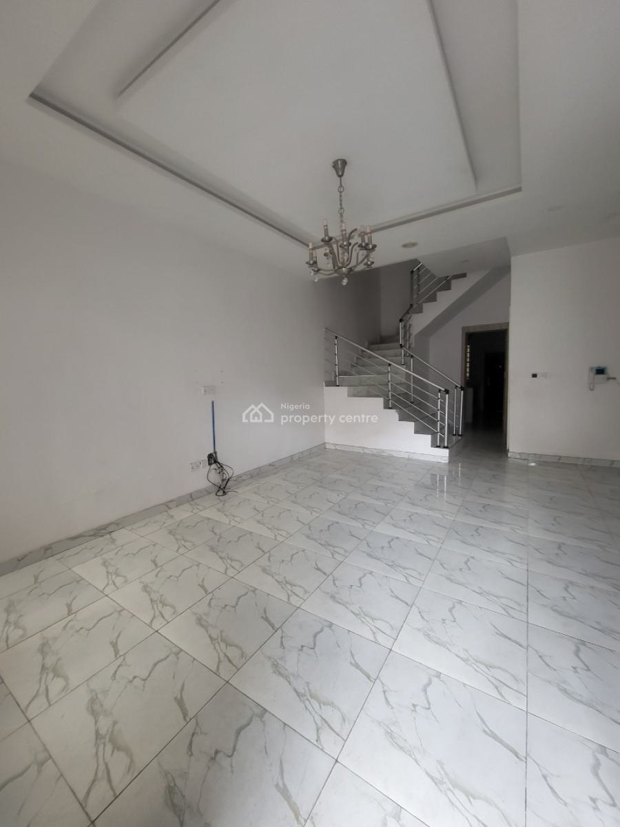 Specious Well Built 4 Bedroom Semi Detached Duplex with Bq, Chevron Lekki Lagos, Lekki, Lagos, Semi-detached Duplex for Rent