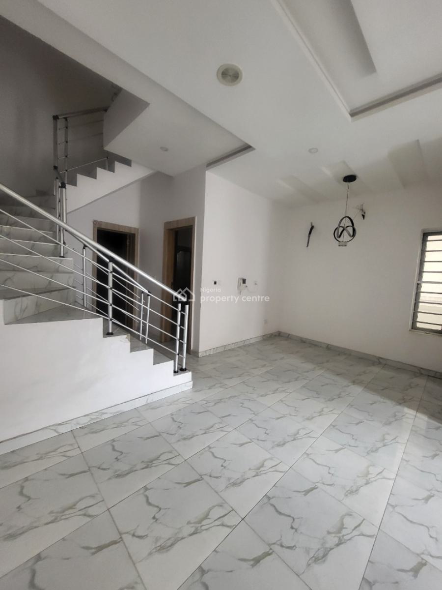 Specious Well Built 4 Bedroom Semi Detached Duplex with Bq, Chevron Lekki Lagos, Lekki, Lagos, Semi-detached Duplex for Rent