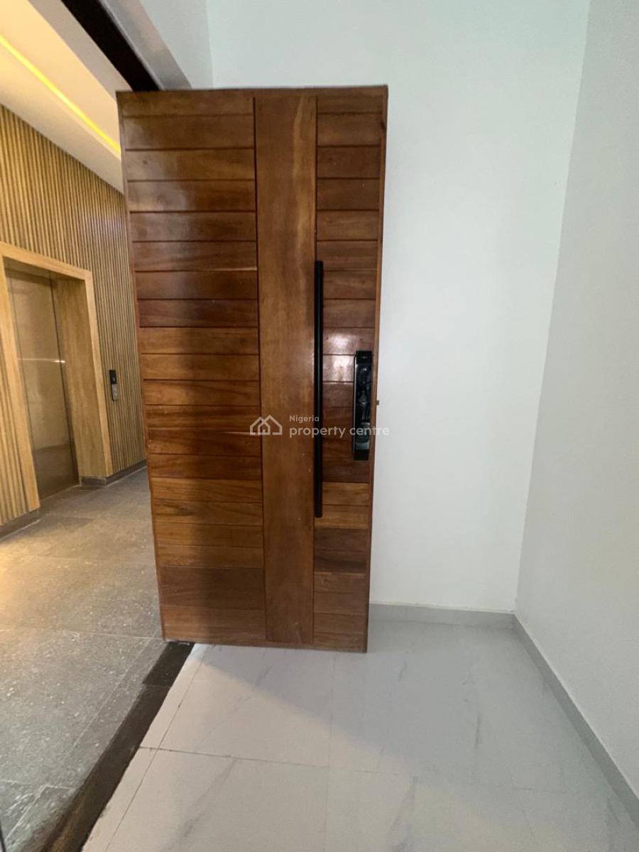 2 Bedroom Apartment, Lekki Phase 1, Lekki, Lagos, Flat / Apartment for Sale