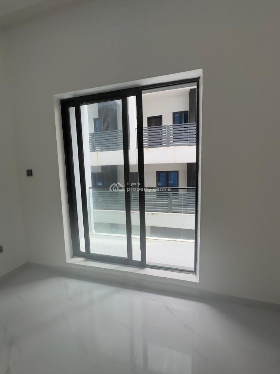 2 Bedroom Apartment, Lekki Phase 1, Lekki, Lagos, Flat / Apartment for Sale