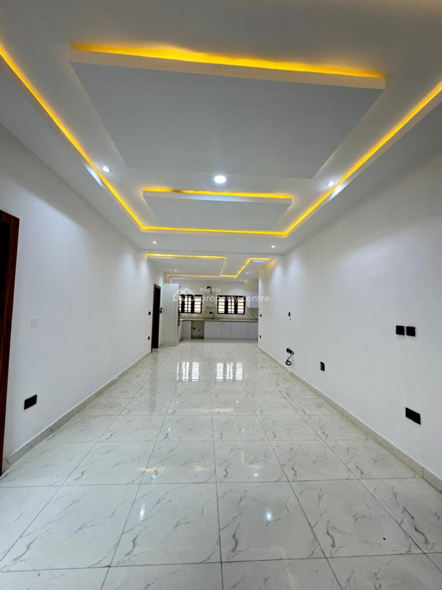 2 Bedrooms Apartment + Bq, Lekki Phase 1, Lekki, Lagos, Flat / Apartment for Sale