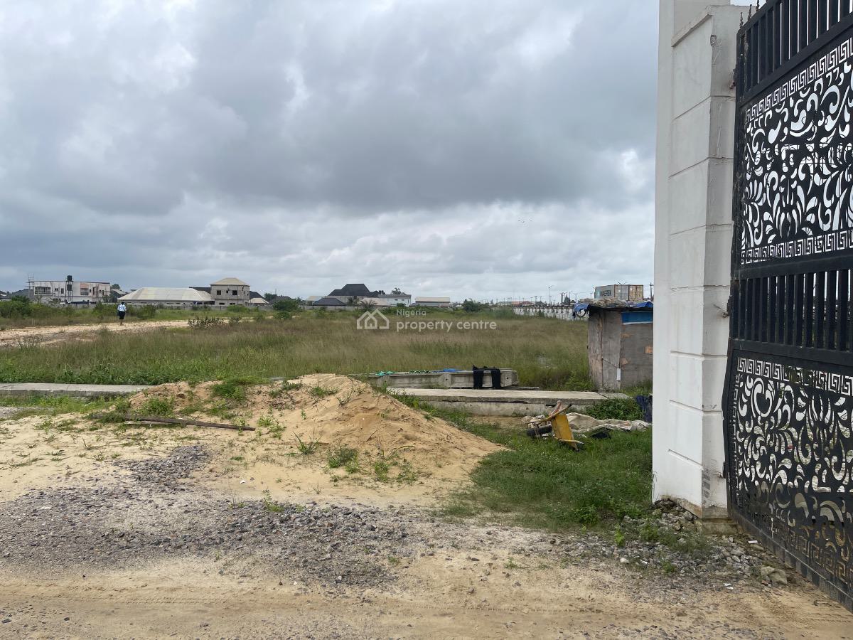 Luxury Redefined Smart Estate, Directly Facing The Road Before Eleko, Ibeju Lekki, Lagos, Mixed-use Land for Sale