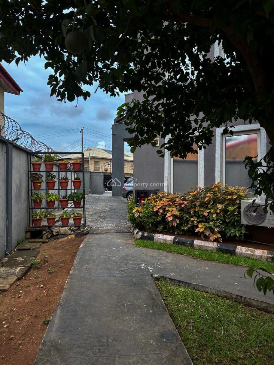 Exclusive Luxury Studio, Fully Furnished Off Admiralty Way, Off Admirality Way, Lekki Phase 1, Lekki, Lagos, Flat / Apartment for Rent