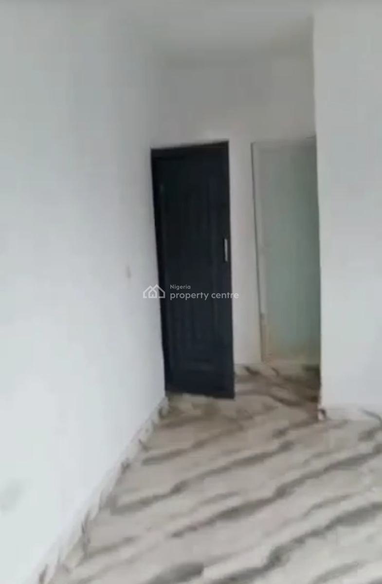 Newly Built Standard Units of Mini Flat, 2 Toilet and Bath with Balcony, Lawanson, Surulere, Lagos, Mini Flat (room and Parlour) for Rent