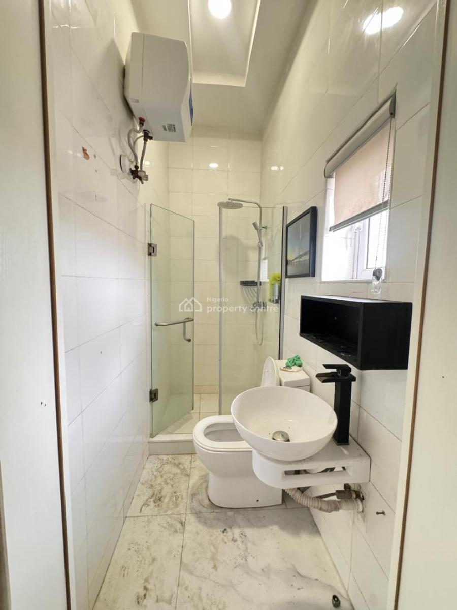 2-bedroom Apartment, Lekki Phase 1, Lekki, Lagos, Flat / Apartment for Rent