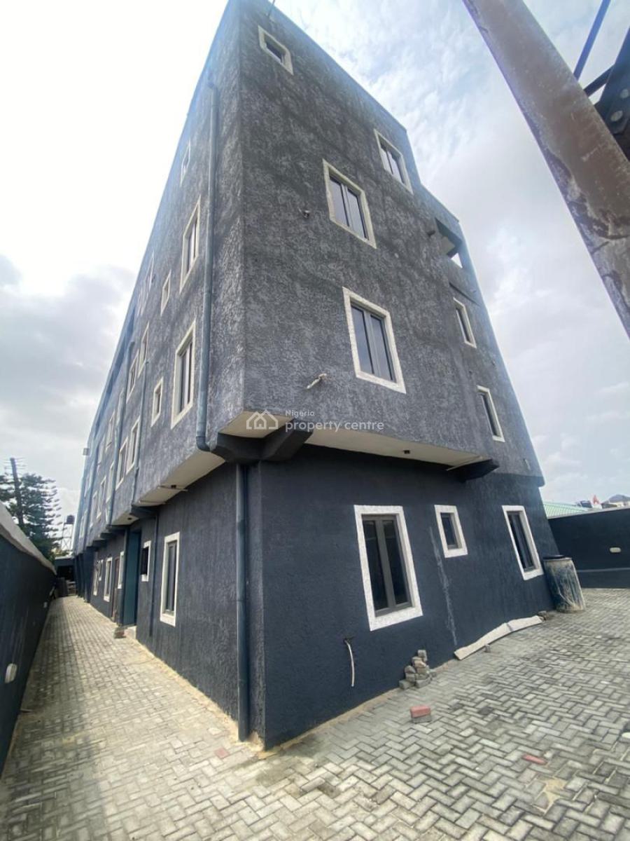 Beautiful 🥰 Newly Built Unit 2 Bedroom Flat, Peace Easte, Sangotedo, Ajah, Lagos, Flat / Apartment for Rent