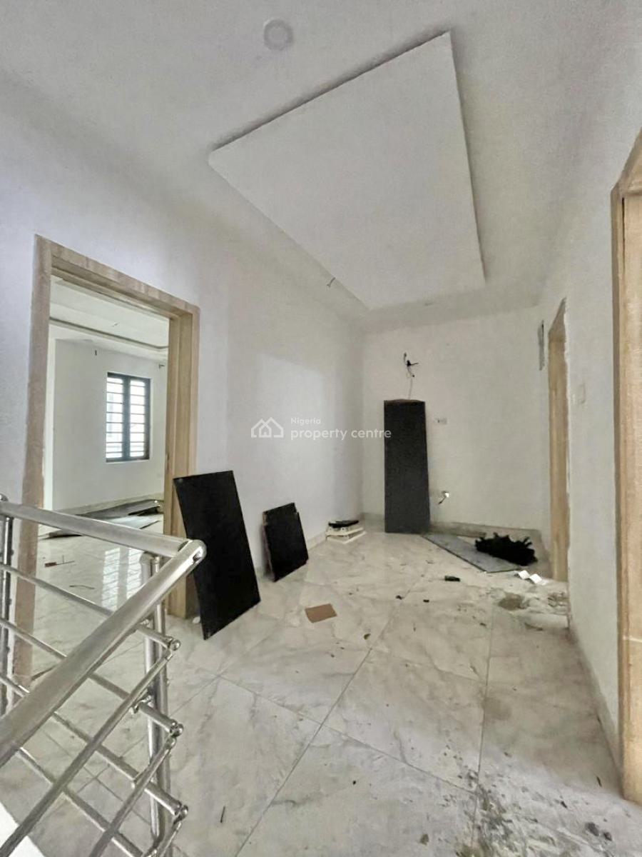 Well Built Luxury Serviced 3 Bedroom Terrace Duplex with Bq, Ologolo, Lekki, Lagos, Terraced Duplex for Rent