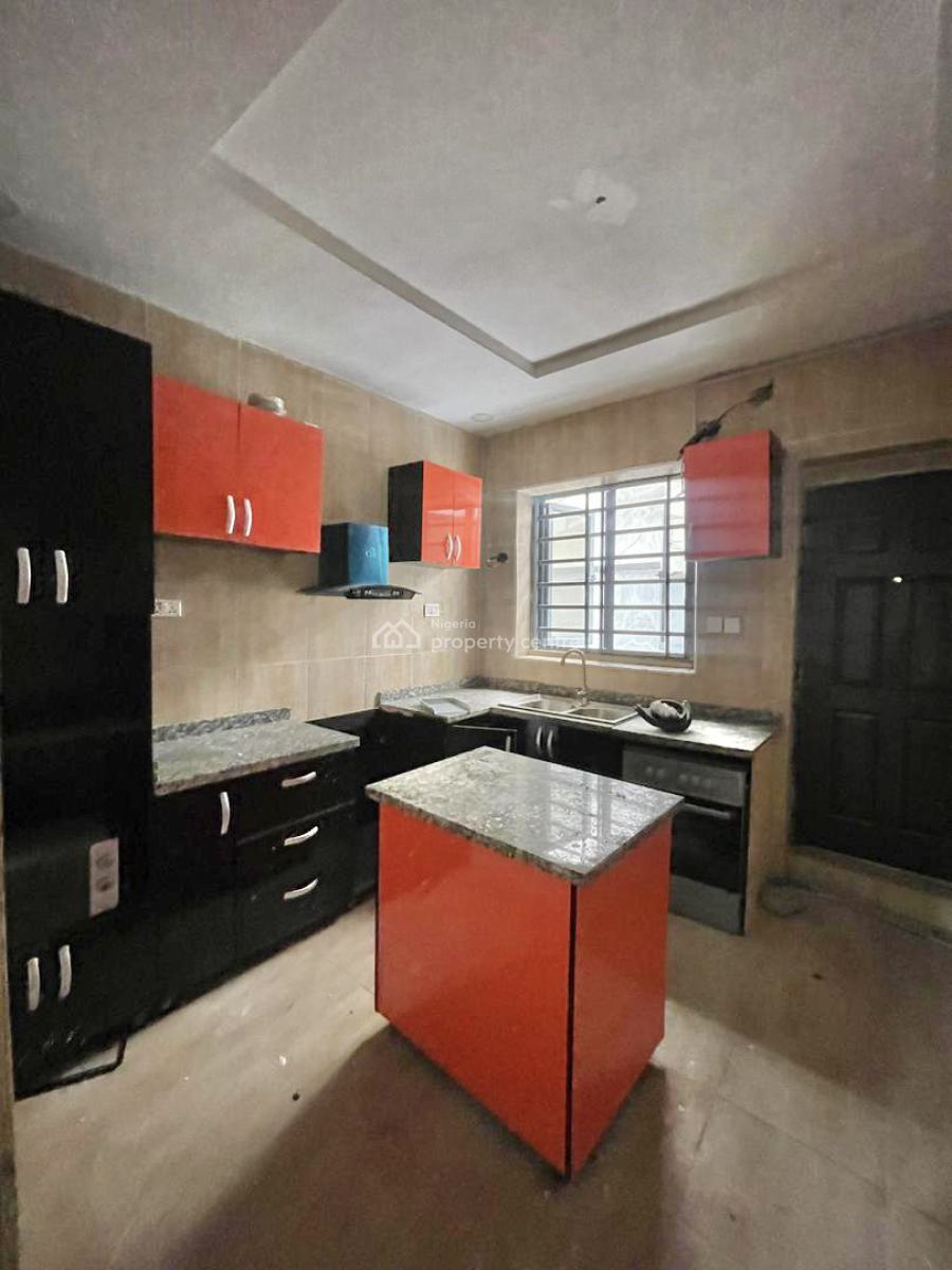 Well Built Luxury Serviced 3 Bedroom Terrace Duplex with Bq, Ologolo, Lekki, Lagos, Terraced Duplex for Rent