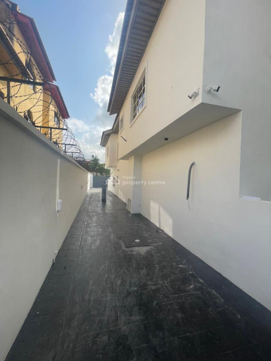 Newly Built Five (5) Bedroom Detached Duplex with Bq, Admiralty Road, Lekki Phase 1, Lekki, Lagos, Detached Duplex for Rent