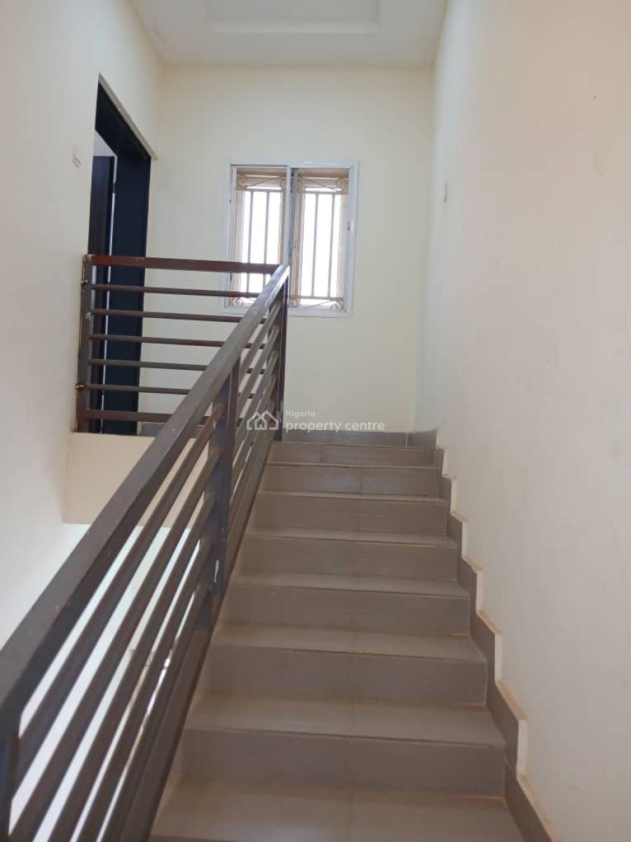 Tastefully Finished and Renovated 3 Bedroom Flat, Mabushi District By Mobil, Mabushi, Abuja, Flat / Apartment for Rent