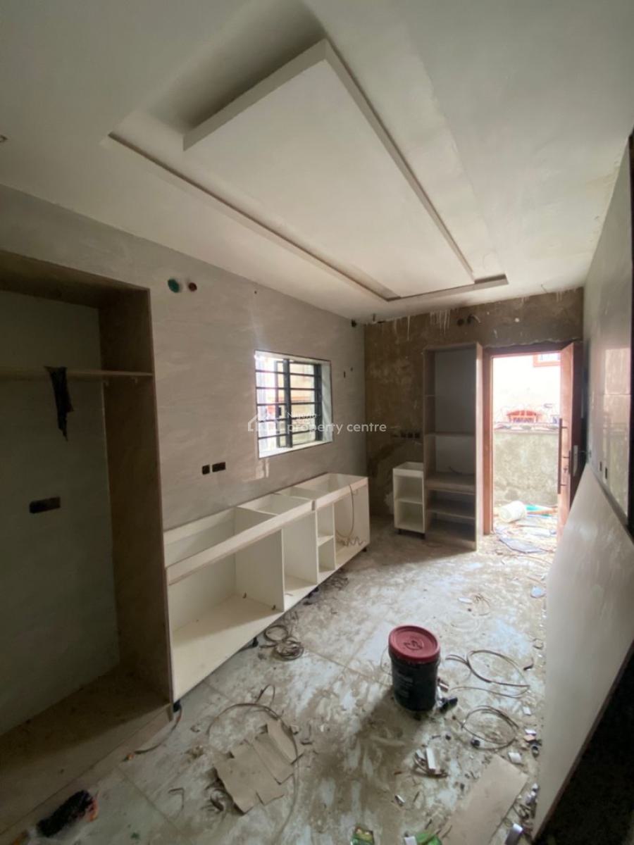 5 Bedroom Fully Detached with Bq, Omole Phase 1, Ikeja, Lagos, Detached Duplex for Sale