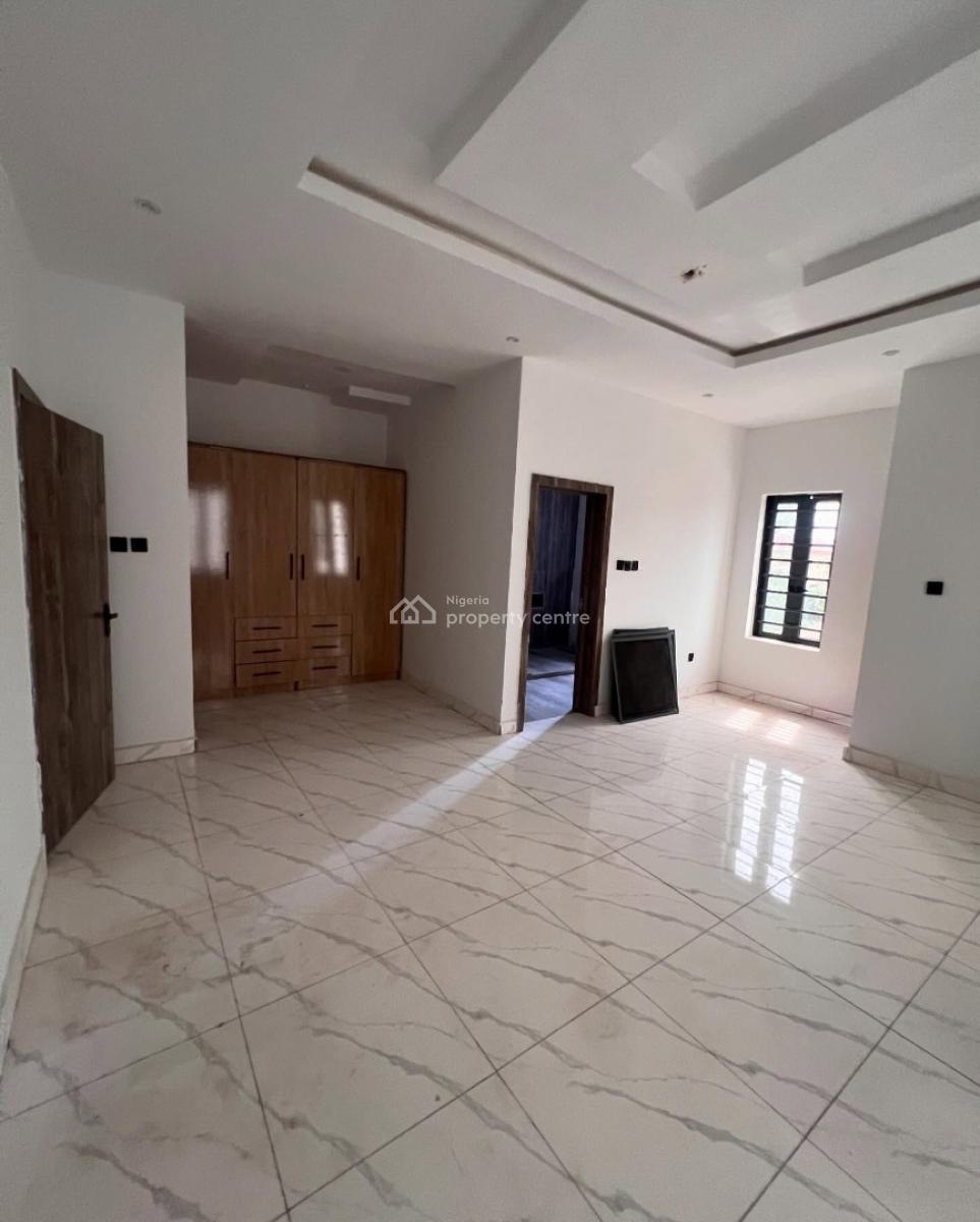 Stunning 4 Bedroom Semi Detached Duplex with Bq, Ologolo, Lekki, Lagos, Semi-detached Duplex for Sale