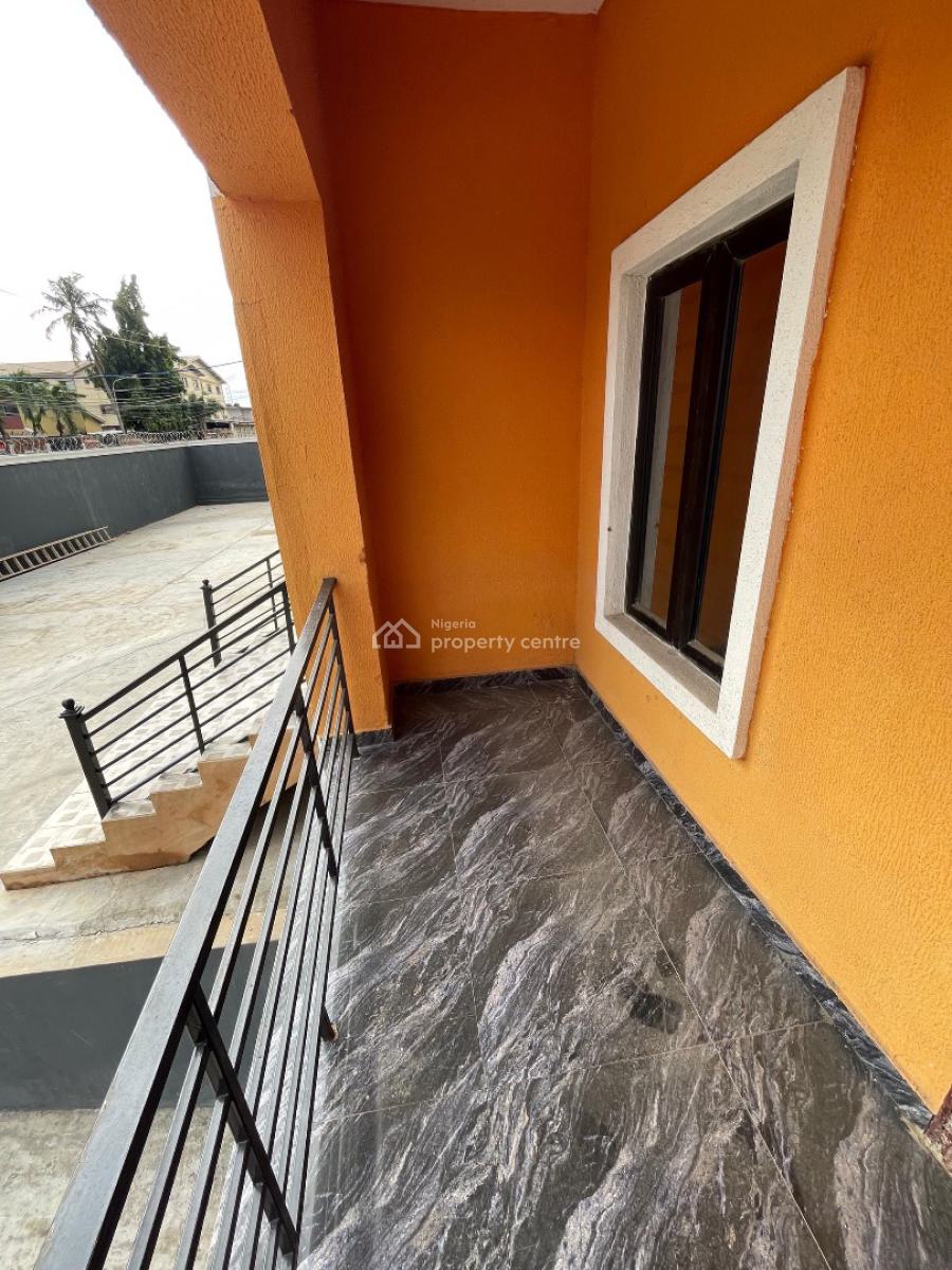 Spacious 3 Bedroom Apartment in Serene Location, Gbagada, Lagos, Flat / Apartment for Sale
