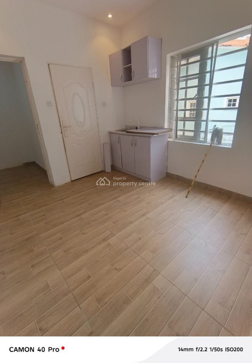 a Room Selfcon with Inner Kitchen, Mobolaji Johnson Estate, Lekki Phase 1, Lekki, Lagos, Self Contain (single Rooms) for Rent