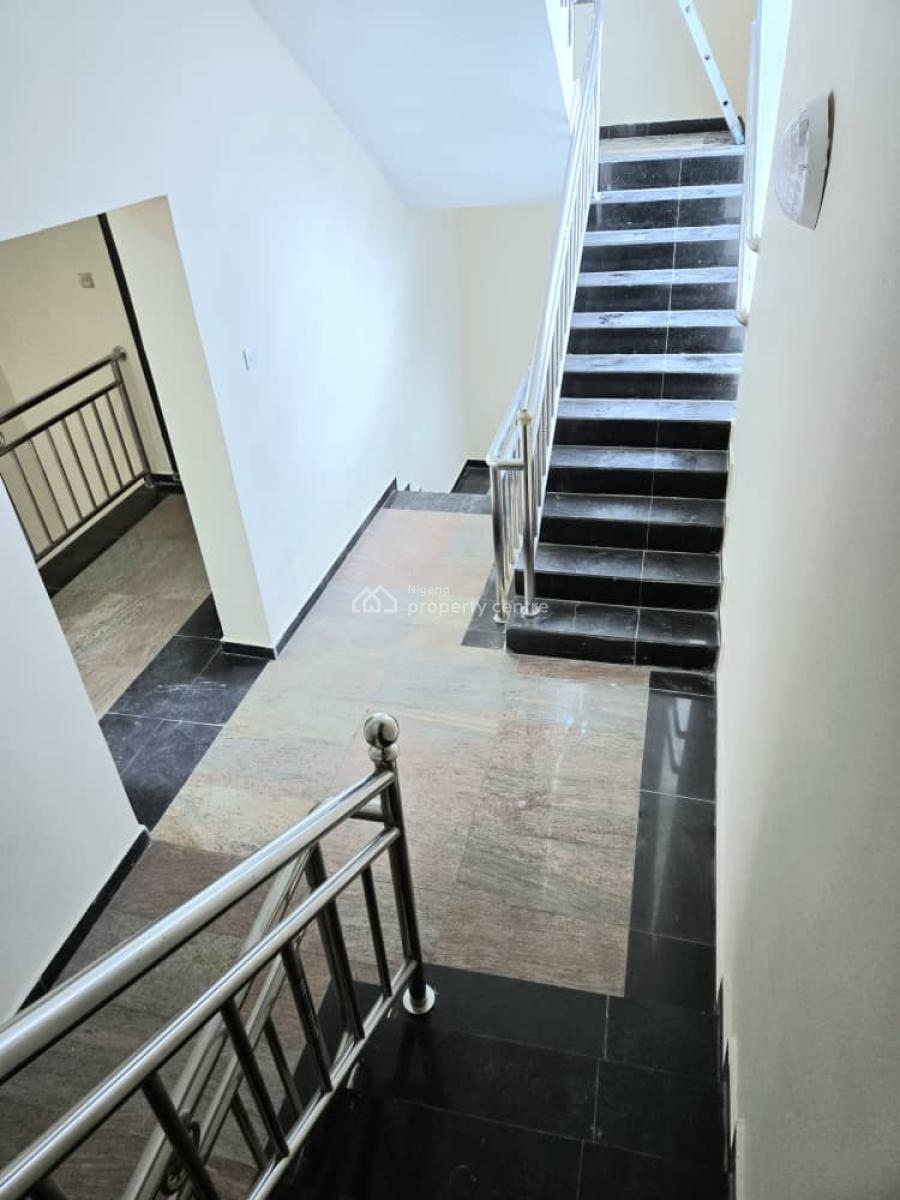 Lovely Newly Renovated 2 Units of 2-bedroom Flat with Bq, Lekki Phase 1, Lekki, Lagos, Flat / Apartment for Rent