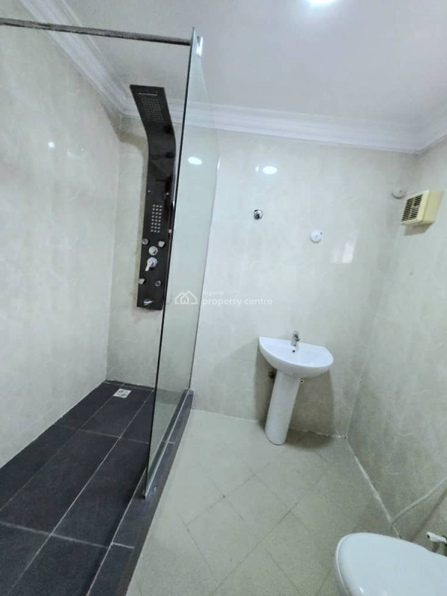 Lovely Newly Renovated 2 Units of 2-bedroom Flat with Bq, Lekki Phase 1, Lekki, Lagos, Flat / Apartment for Rent