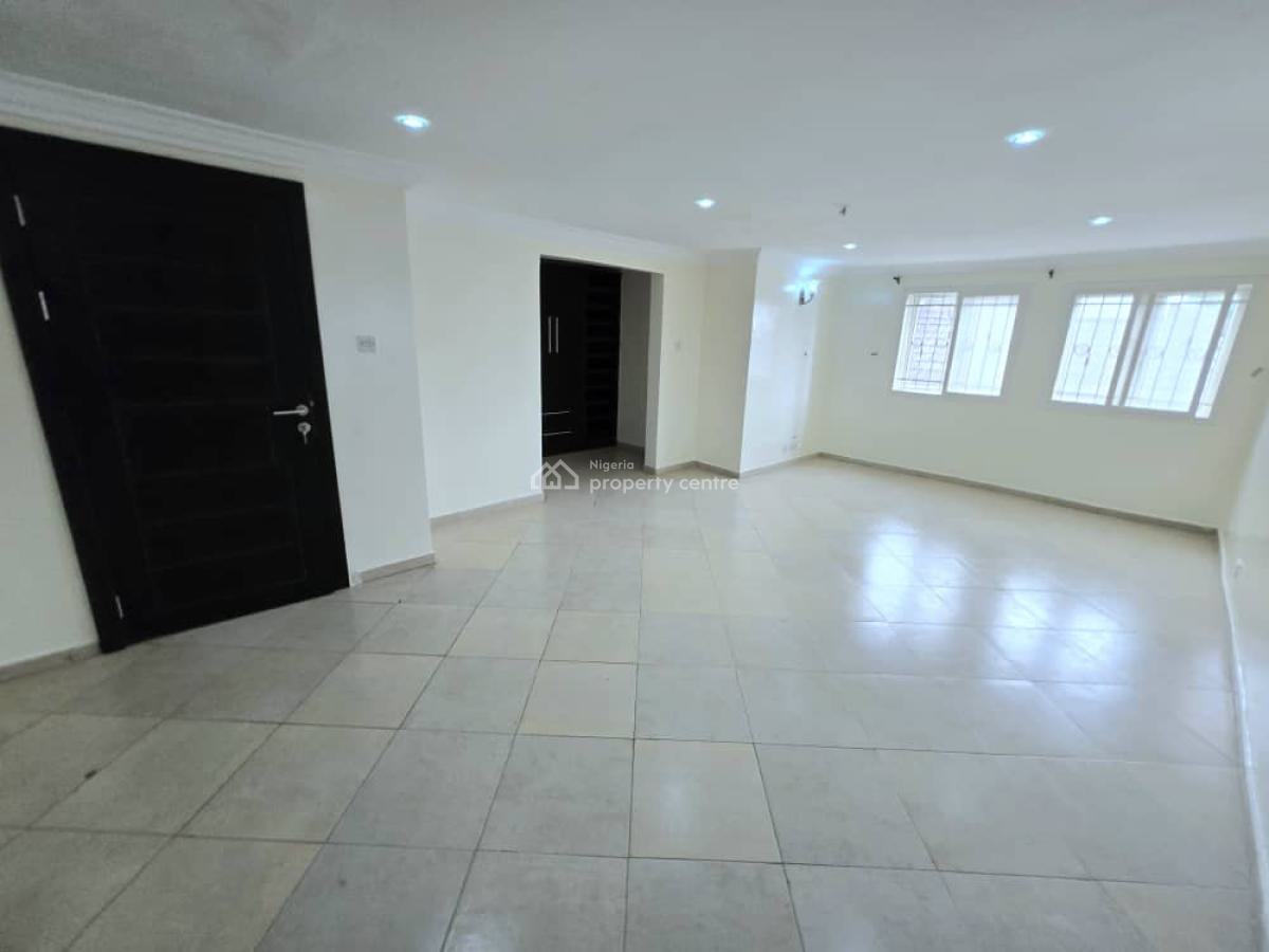 Lovely Newly Renovated 2 Units of 2-bedroom Flat with Bq, Lekki Phase 1, Lekki, Lagos, Flat / Apartment for Rent