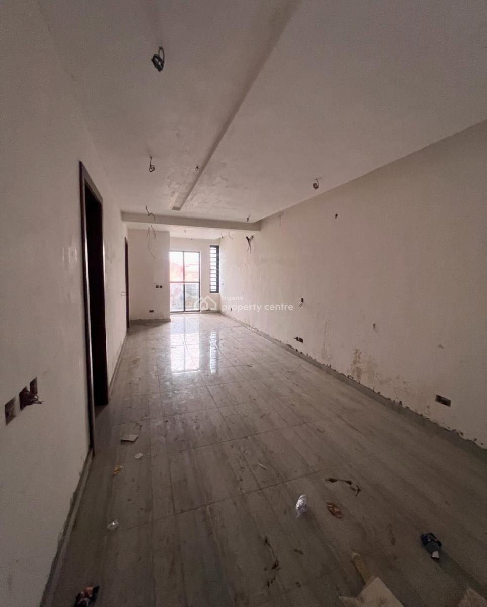 Lovely 2 Bedroom Apartment with Bq, Ologolo, Lekki, Lagos, Block of Flats for Sale