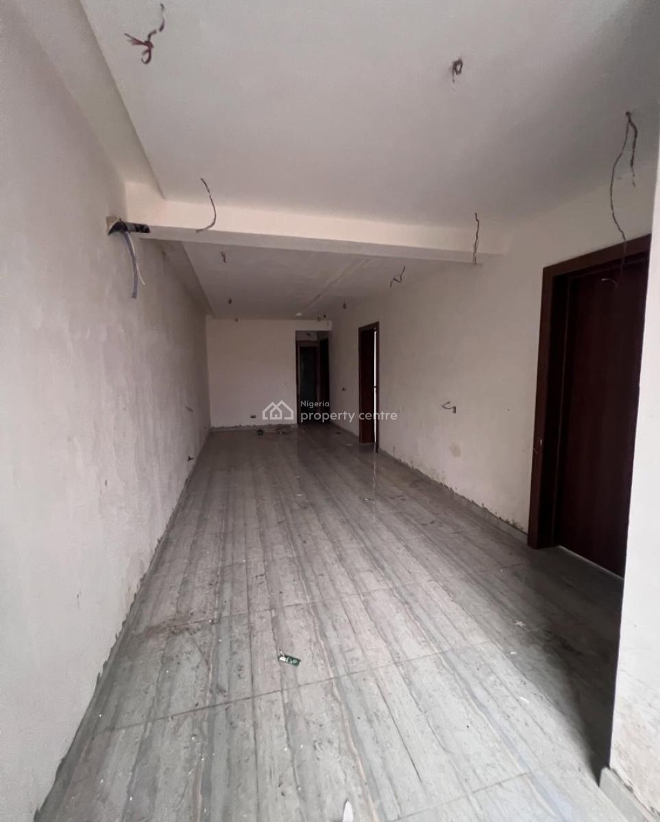 Lovely 2 Bedroom Apartment with Bq, Ologolo, Lekki, Lagos, Block of Flats for Sale