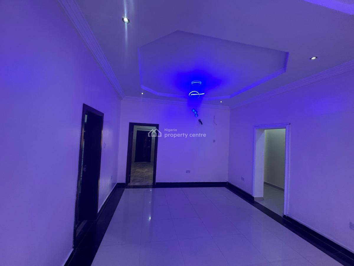 Must Go Today: a Super Nice and Spacious 2 Bedrooms Apartment, Off Admiralty Way, Lekki Phase 1, Lekki, Lagos, Flat / Apartment for Rent