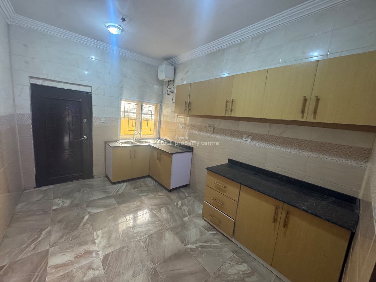 Must Go Today: a Super Nice and Spacious 2 Bedrooms Apartment, Off Admiralty Way, Lekki Phase 1, Lekki, Lagos, Flat / Apartment for Rent