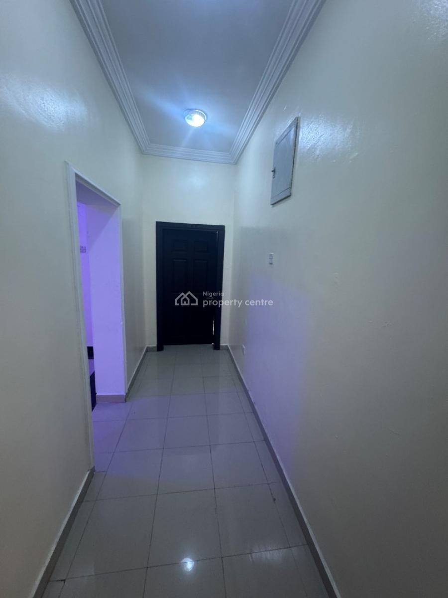 Must Go Today: a Super Nice and Spacious 2 Bedrooms Apartment, Off Admiralty Way, Lekki Phase 1, Lekki, Lagos, Flat / Apartment for Rent