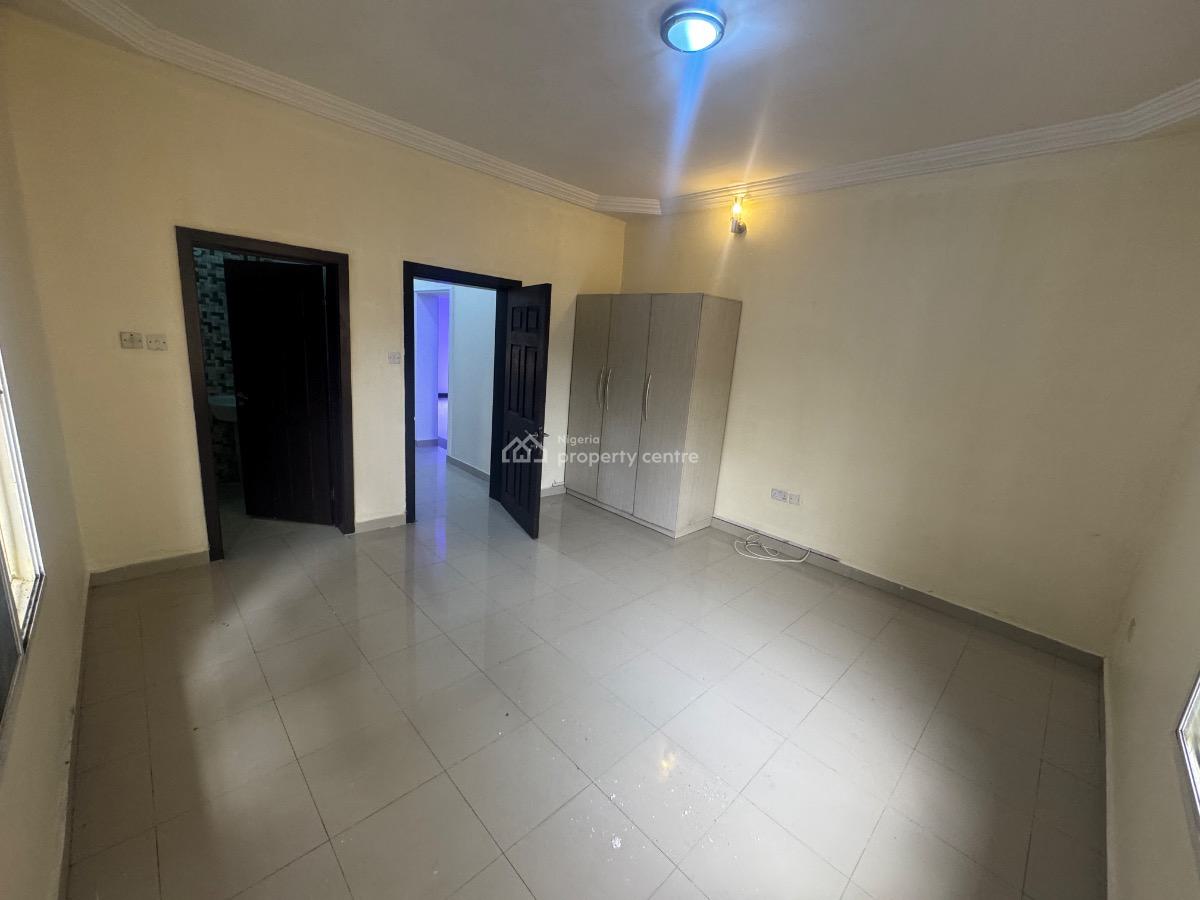Must Go Today: a Super Nice and Spacious 2 Bedrooms Apartment, Off Admiralty Way, Lekki Phase 1, Lekki, Lagos, Flat / Apartment for Rent