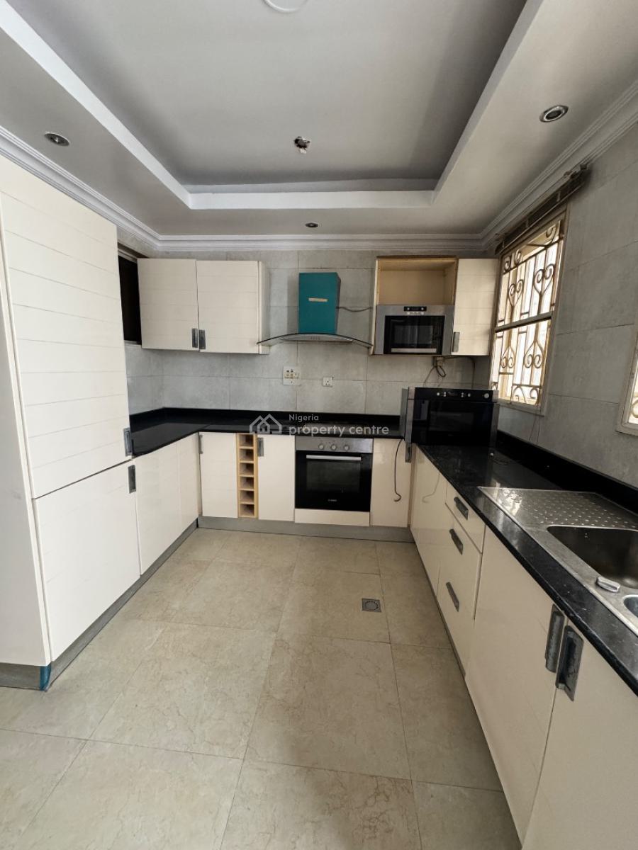 Fully Serviced 1 Bed Apartment, Lekki Phase 1, Lekki, Lagos, Flat / Apartment for Rent