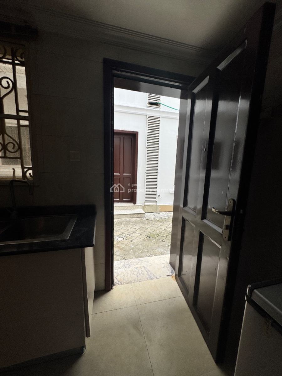 Fully Serviced 1 Bed Apartment, Lekki Phase 1, Lekki, Lagos, Flat / Apartment for Rent