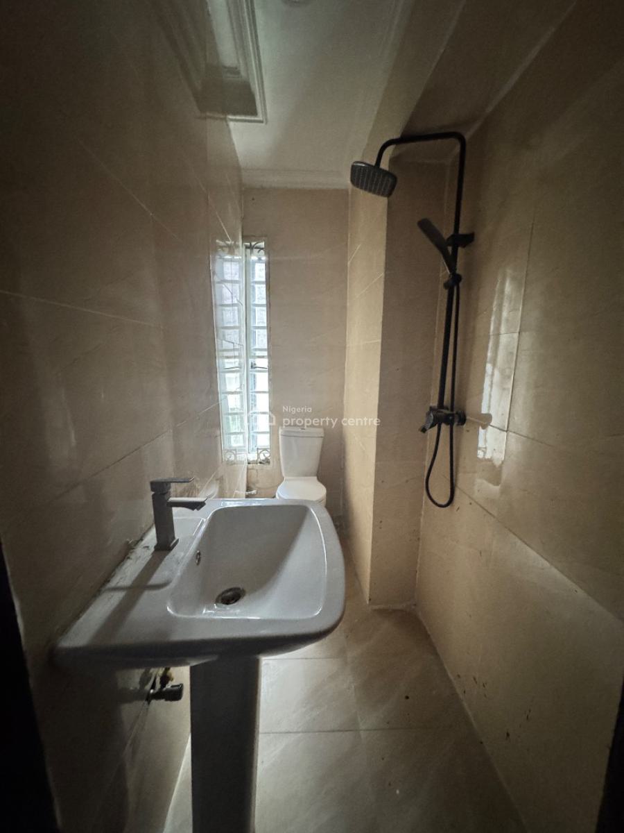 Fully Serviced 2 Bedroom Apartment, Lekki Phase 1, Lekki, Lagos, Flat / Apartment for Rent