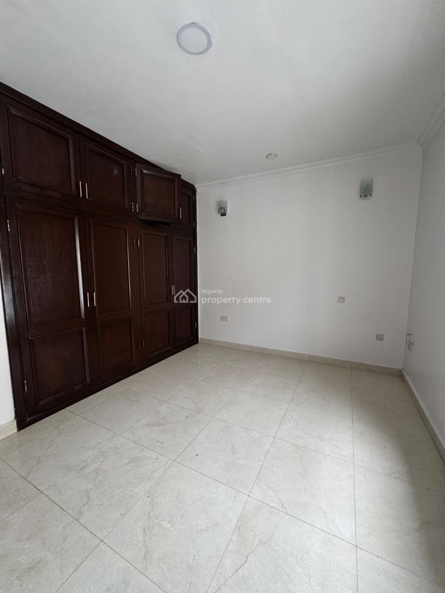 Fully Serviced 3 Bedroom Apartment, Lekki Phase 1, Lekki, Lagos, Flat / Apartment for Rent